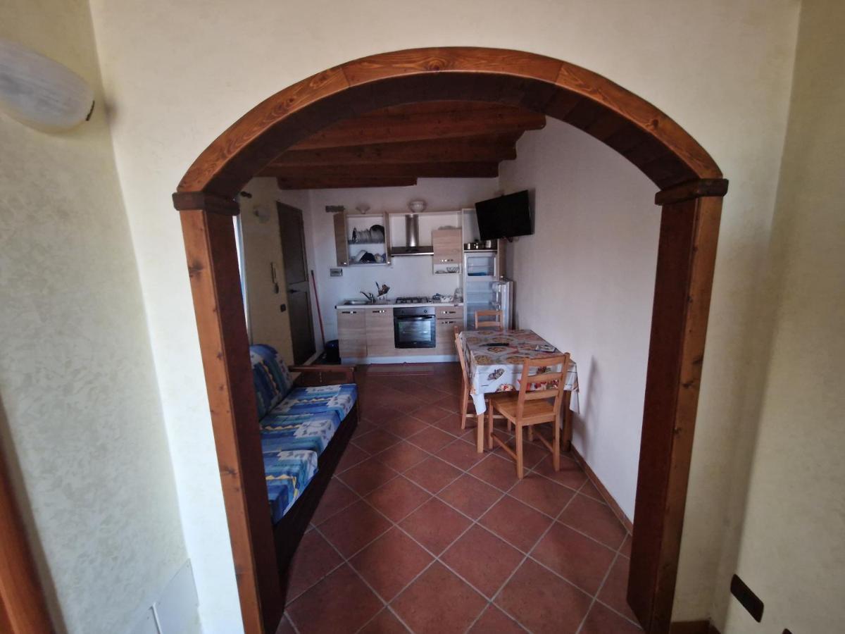Monolocali In Centro Paese Apartment *